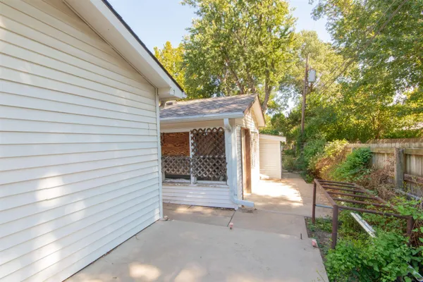 $295,000 | 7333 Dorsey, Wichita, KS 67212