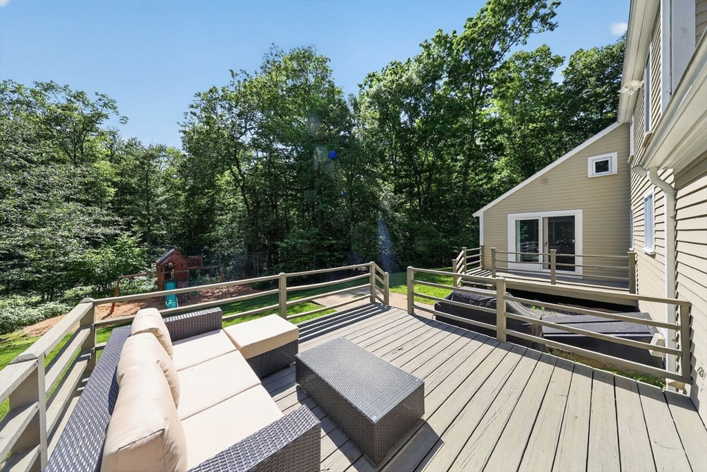 17 Woods Road Norwell, MA 02061 - Photo 28 of 37