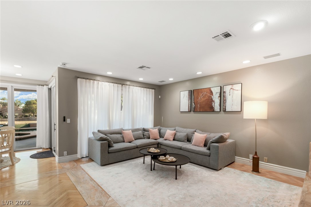 7825 Rancho Mirage Drive Las Vegas, NV 89113 - Photo 11 of 47