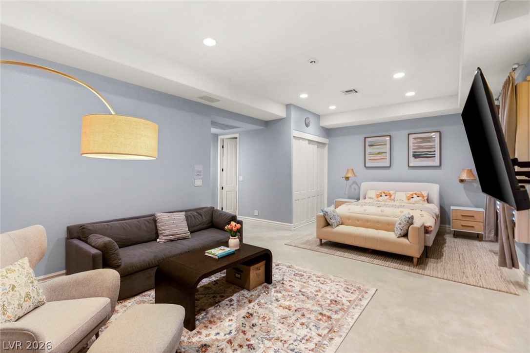 7825 Rancho Mirage Drive Las Vegas, NV 89113 - Photo 29 of 47