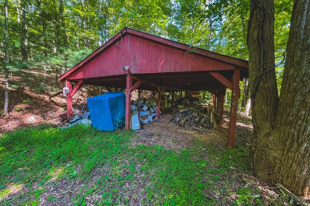 3607 Lone Ivy Road Stuart, VA 24171 - Photo 18 of 36 Gallery Image 18