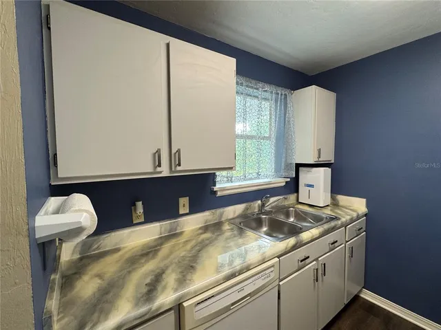 $124,500 | 2360 Southwest Archer Road, Unit 1112, Gainesville, FL 32608