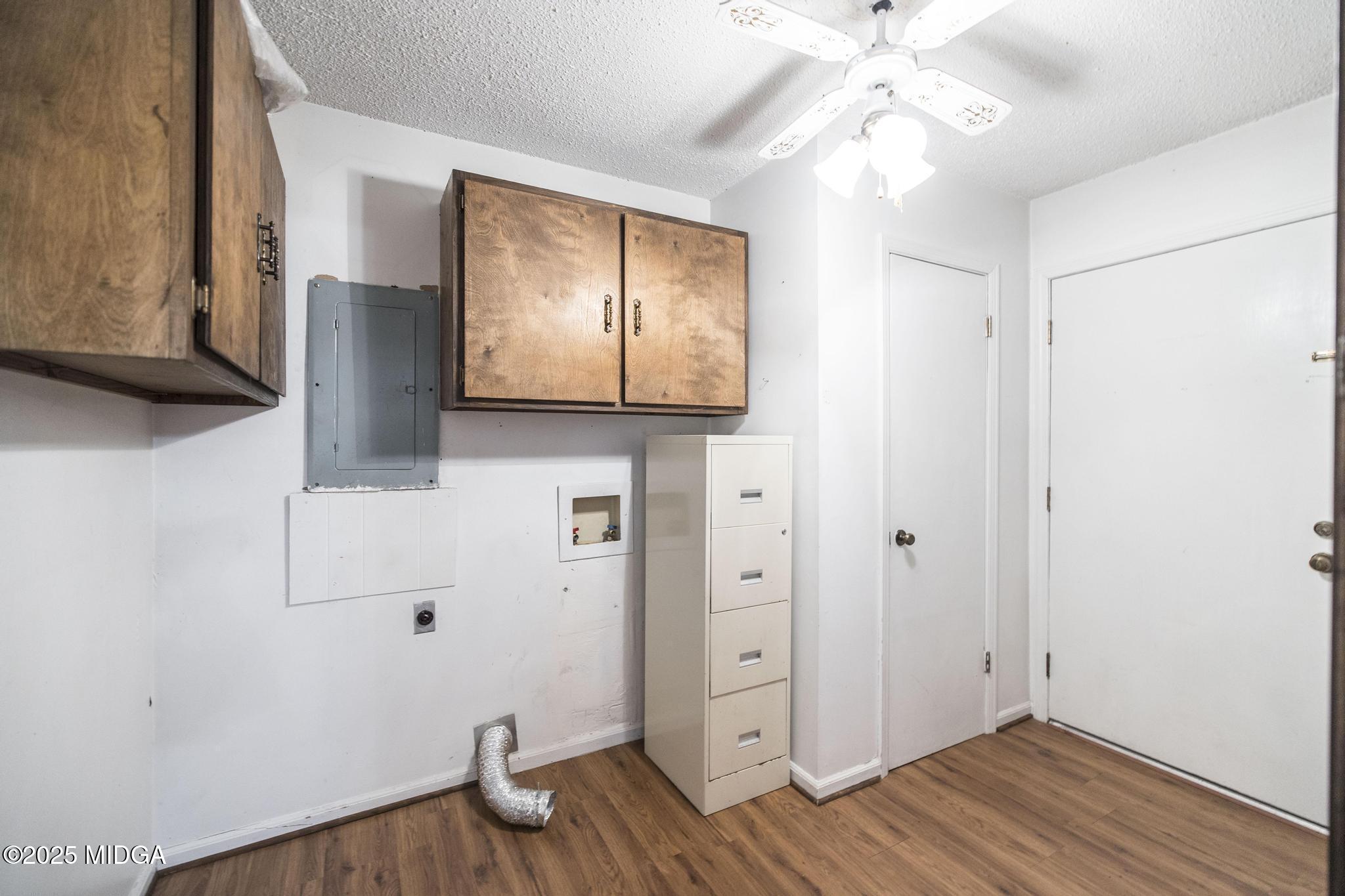 5812 Sardis Church Road Macon, GA 31216 - Photo 14 of 43 a view of a livingroom with wooden floor