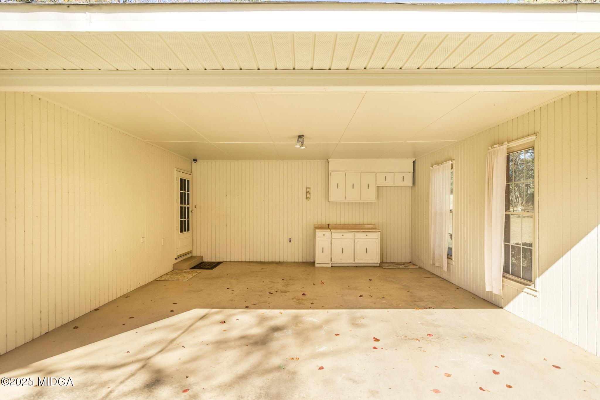 5812 Sardis Church Road Macon, GA 31216 - Photo 35 of 43 a view of a big room with an empty space