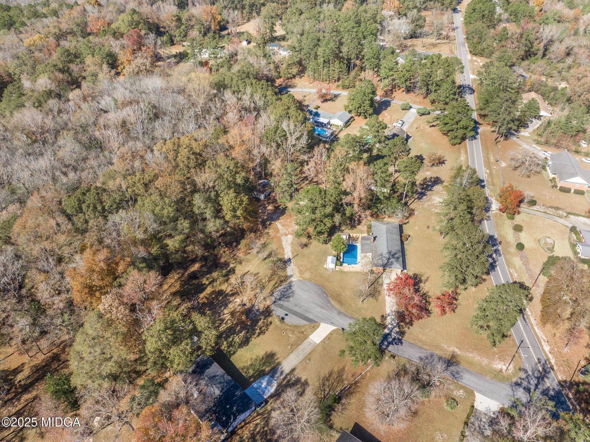 5812 Sardis Church Road Macon, GA 31216 - Photo 42 of 43 a view of a flower in a garden