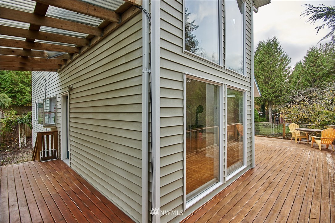 1966 Raleigh Drive Point Roberts, WA 98281 - Photo 2 of 21 a view of a balcony with dining area