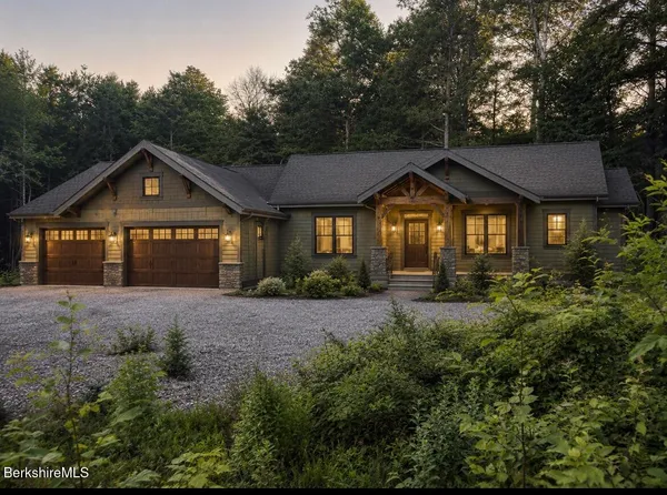 $74,900 | 87 Stoney Brook Road, Becket, MA 01223