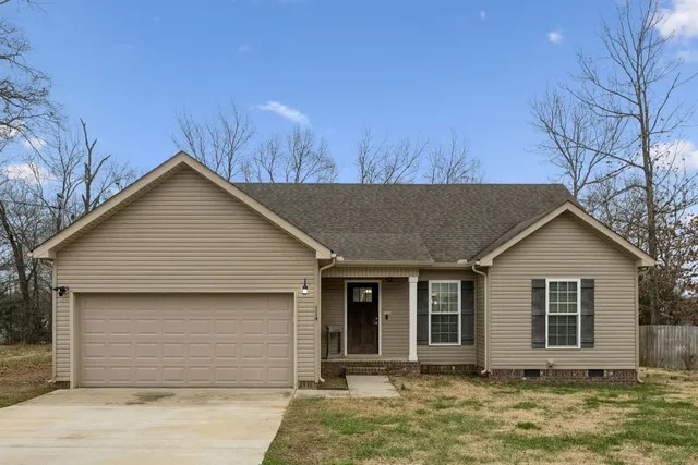 $319,900 | 114 Doak Street, Shelbyville, TN 37160