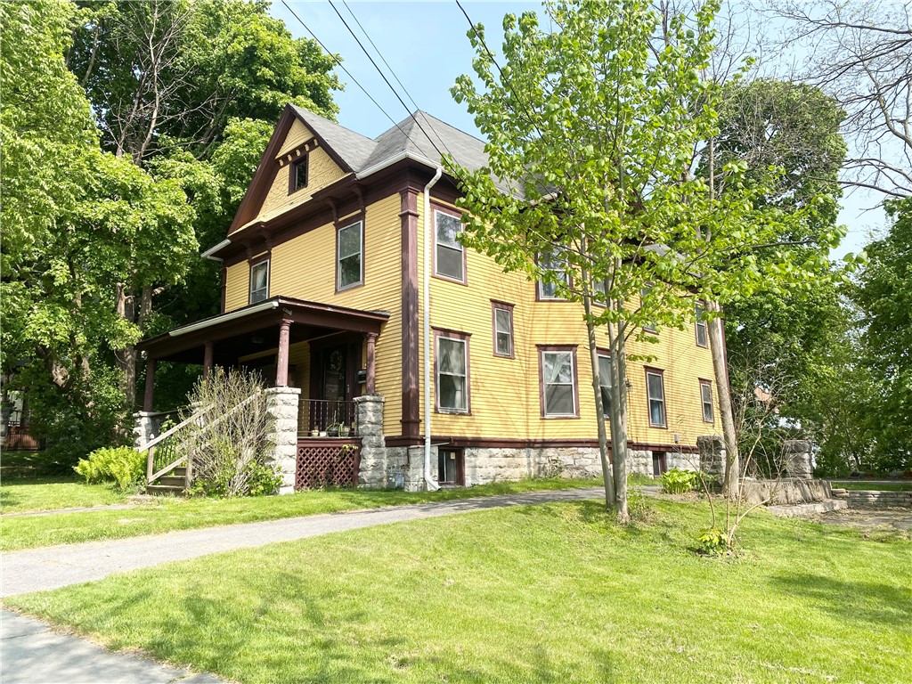 228 Genesee Street Auburn, NY 13021 - Photo 2 of 32