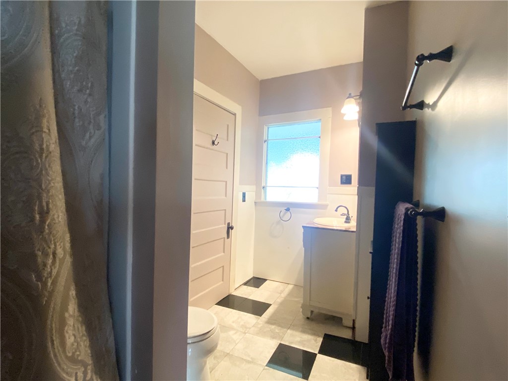 228 Genesee Street Auburn, NY 13021 - Photo 22 of 32