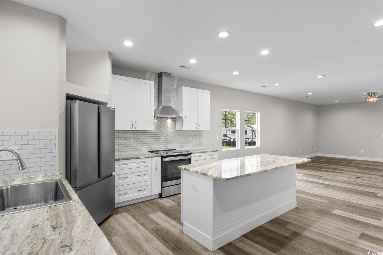 1719 Horry Street Conway, SC 29527 - Photo 4 of 39