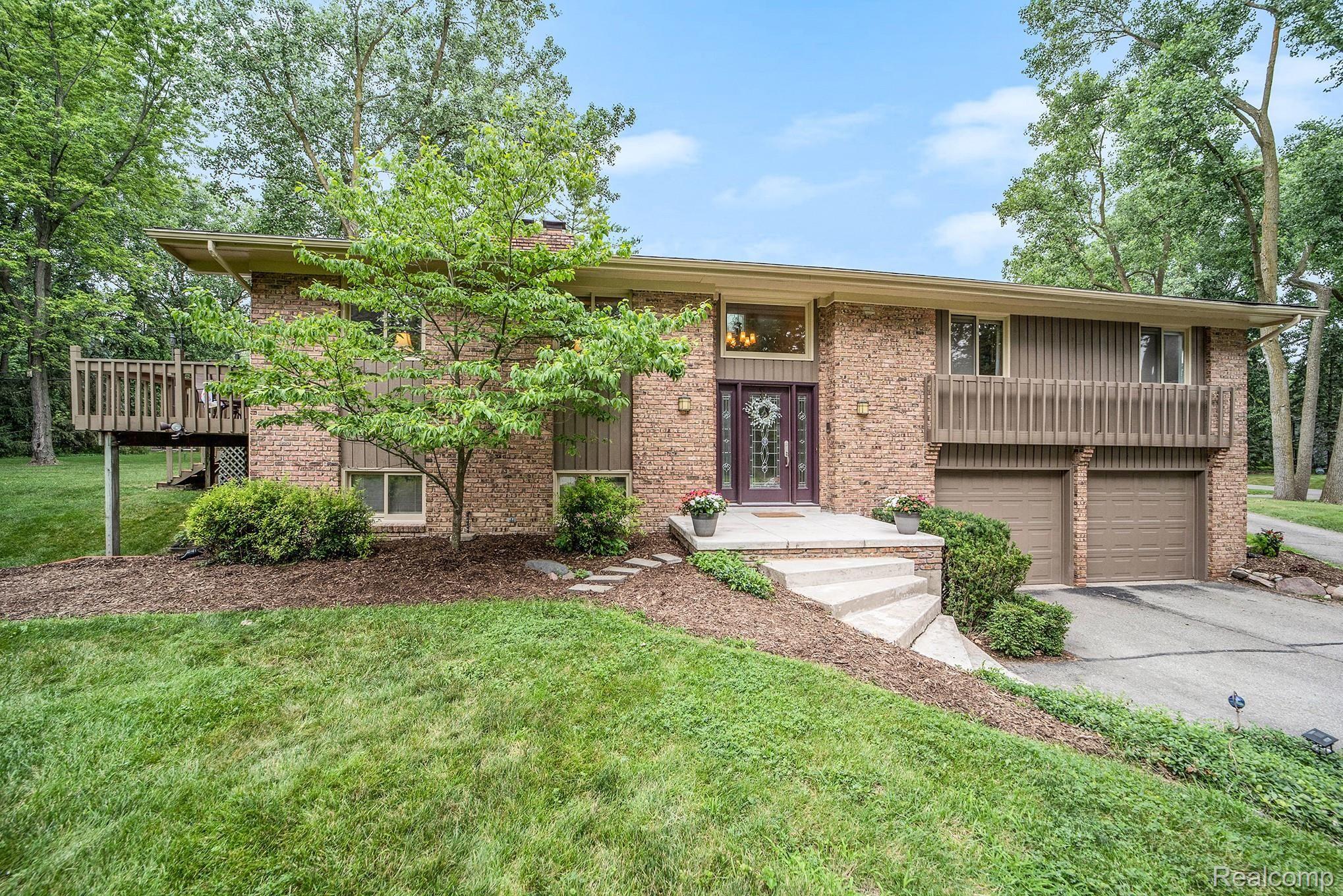 362 Randolph Road Rochester, MI 48309 - Photo 1 of 36 Photo (1).jpg