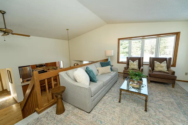 $400,000 | 5351 Logan Street Southeast, Rochester, MN 55904