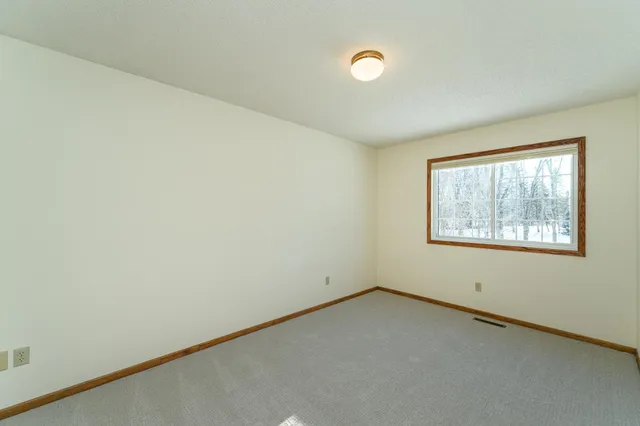 $400,000 | 5351 Logan Street Southeast, Rochester, MN 55904