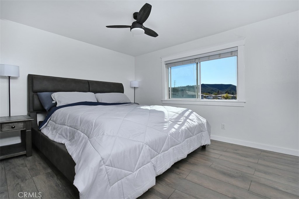 28159 Robin Avenue Saugus, CA 91350 - Photo 21 of 42 a bedroom with bed and window