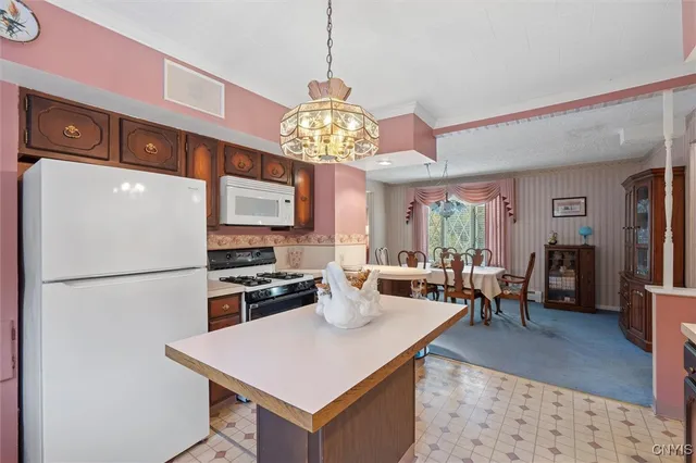 $309,000 | 198 County Rte 24, Minetto, NY 13126