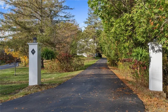 $309,000 | 198 County Rte 24, Minetto, NY 13126