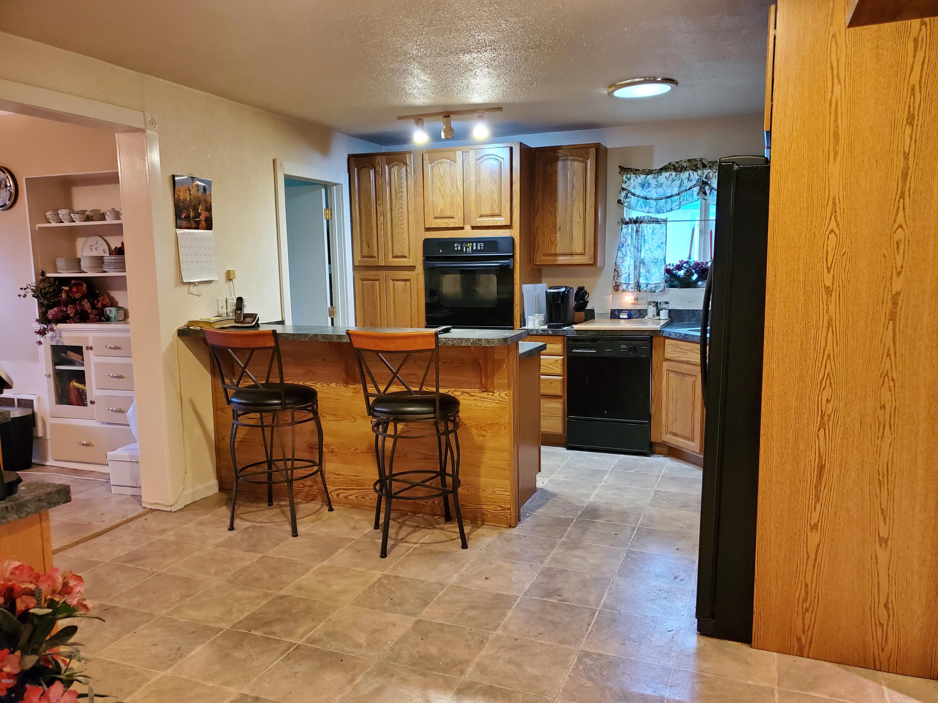 331 East Logsden Road Siletz, OR 97380 - Photo 10 of 31 Addition