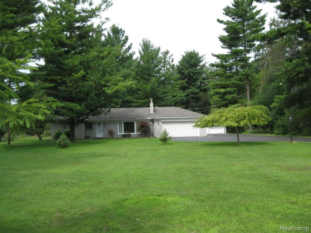 16705 Merriman Road Livonia, MI 48154 - Photo 50 of 51 IMG_2519.JPG