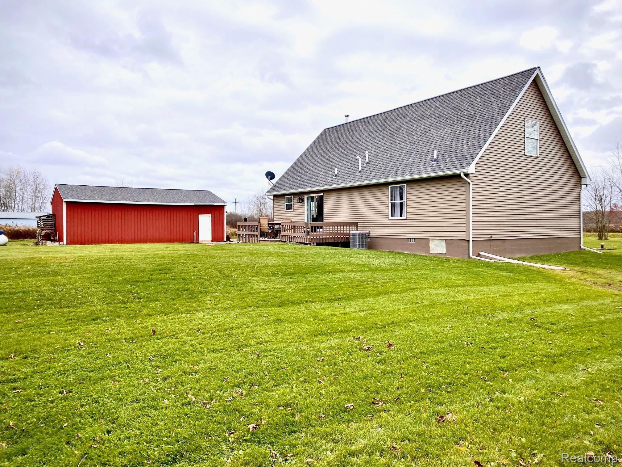 8922 Cribbins Road Jeddo, MI 48032 - Photo 32 of 41 IMG_6950.jpg