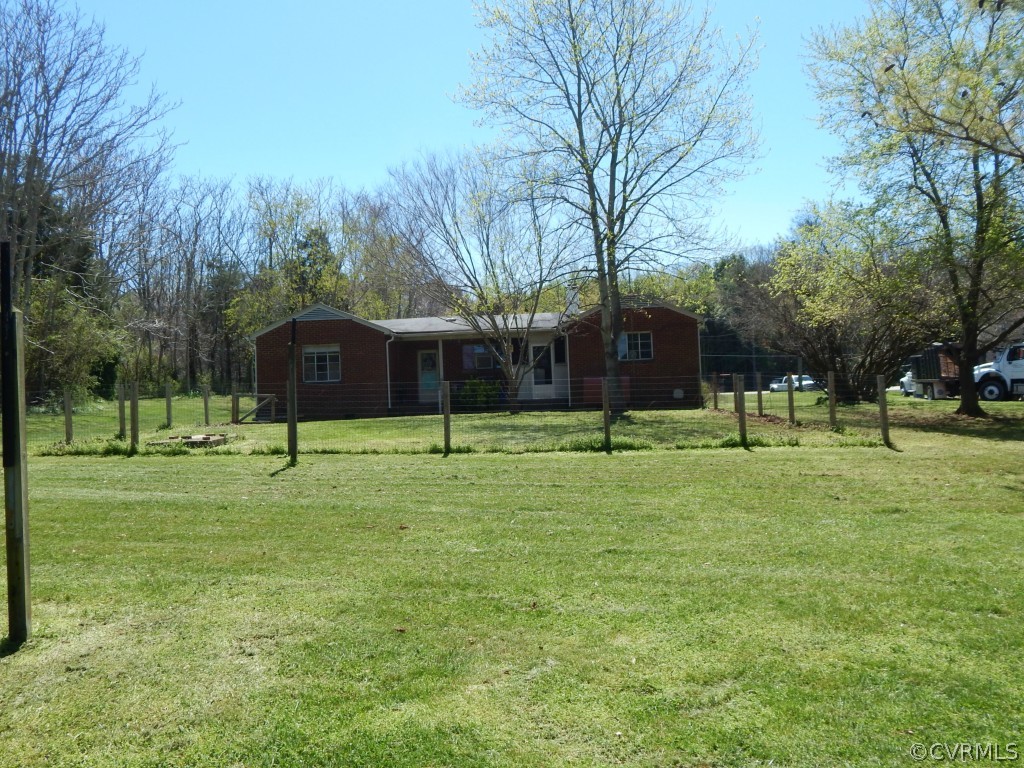 3754 Farmville Road Farmville, VA 23901 - Photo 2 of 16