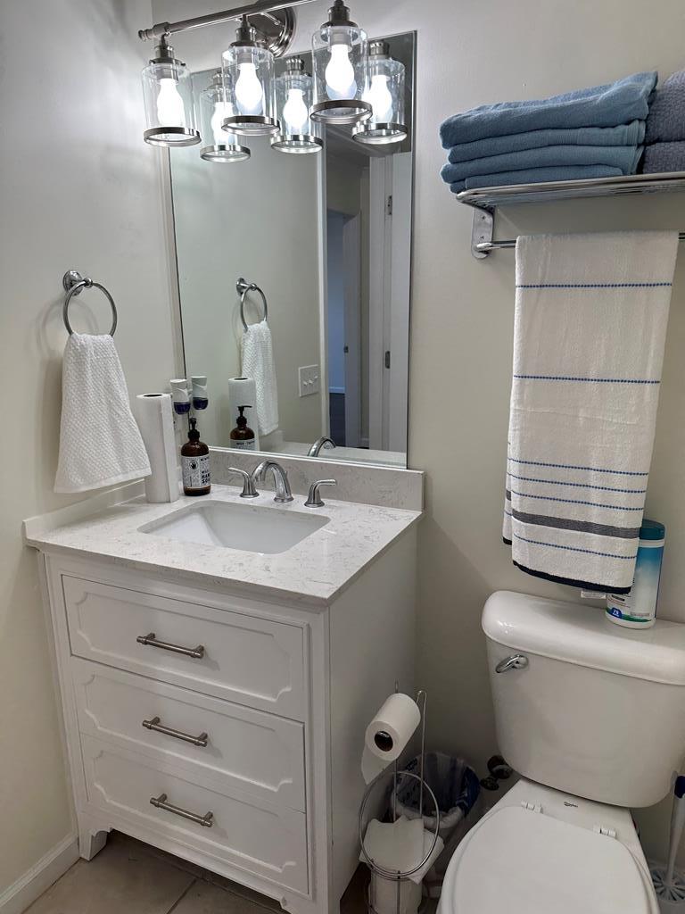 75 Biscayne Lane Dothan, AL 36303 - Photo 36 of 71 Hall Bathroom
