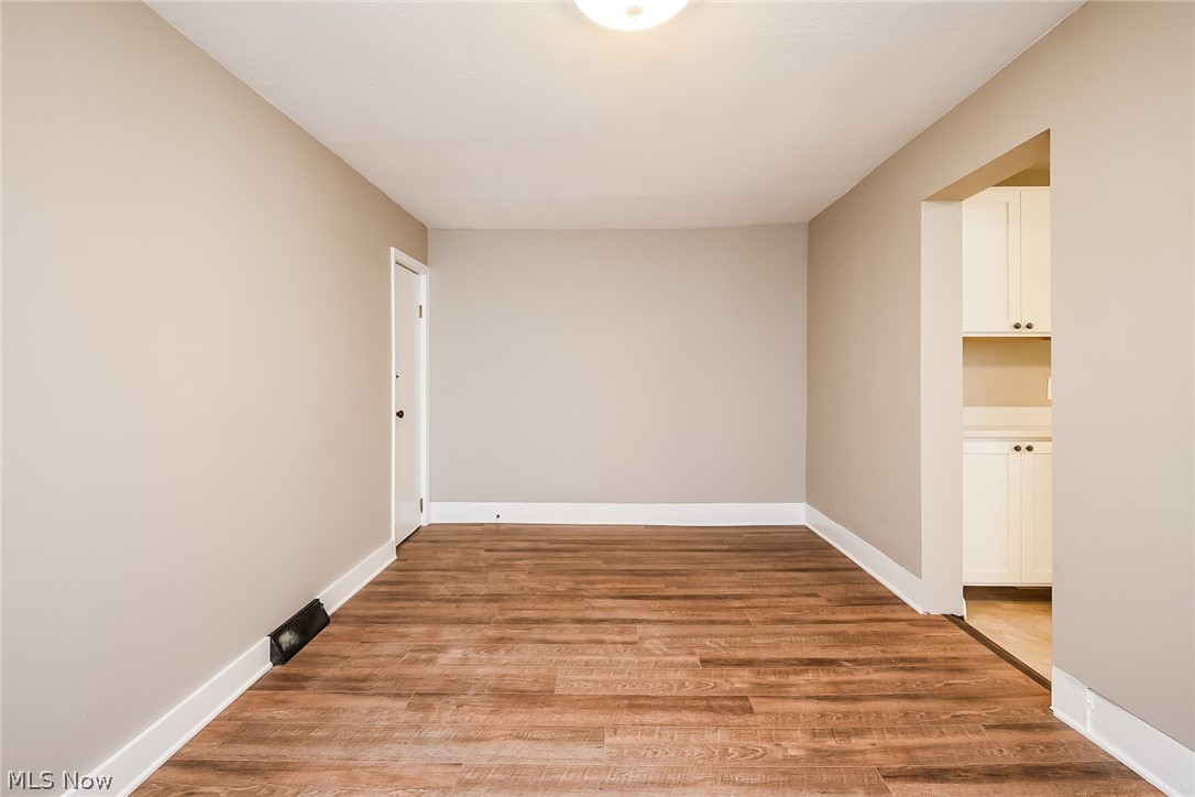 33 Adams Street Berea, OH 44017 - Photo 8 of 20