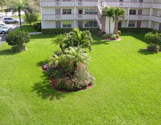 323 Preston H, Unit 3230 Boca Raton, FL 33434 - Photo 3 of 13 Exterior Front