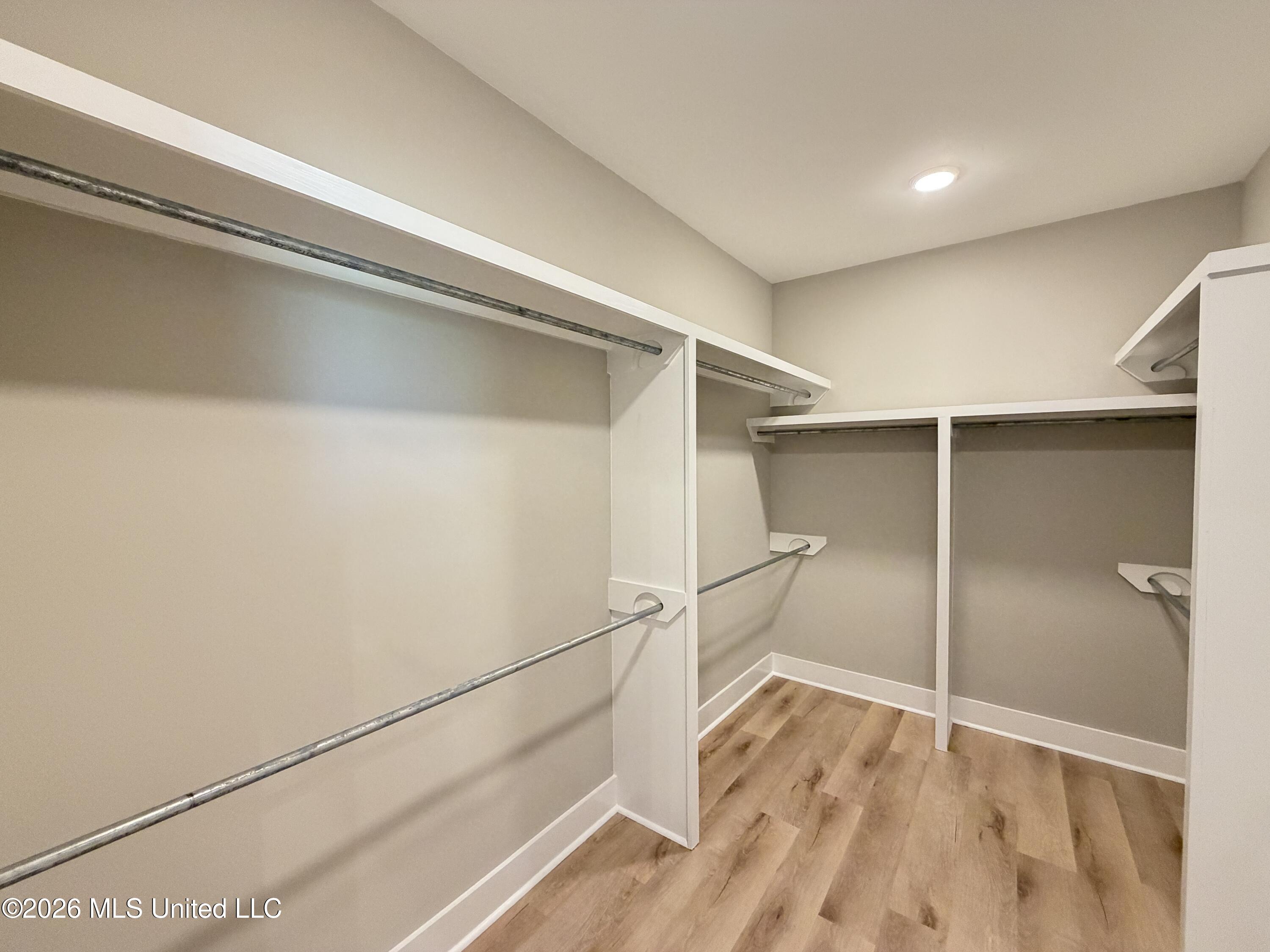 142 Palace Crossing Flowood, MS 39232 - Photo 20 of 35 Photo Mar 17 2026, 12 50 02 PM