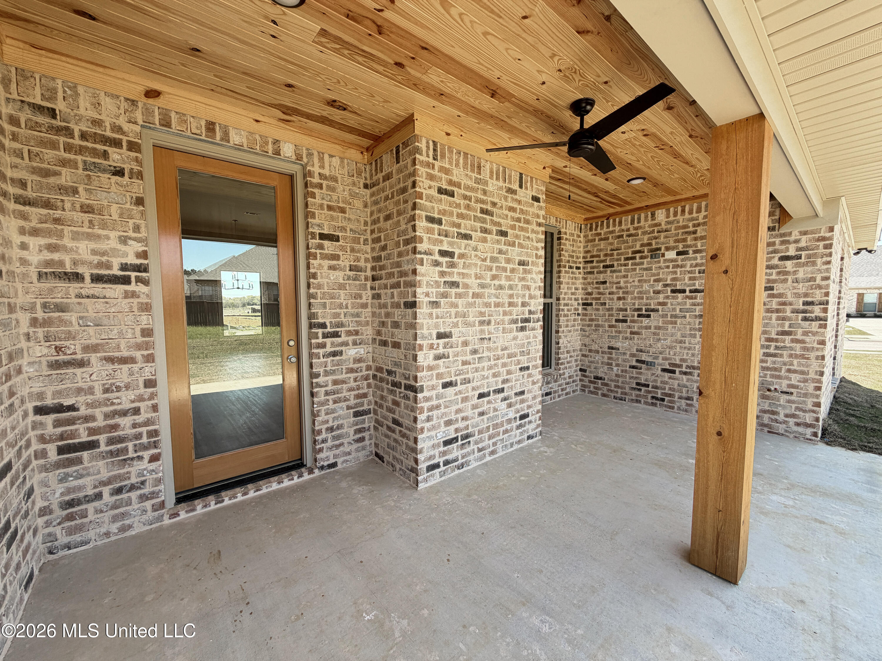 142 Palace Crossing Flowood, MS 39232 - Photo 33 of 35 Photo Mar 17 2026, 12 52 59 PM