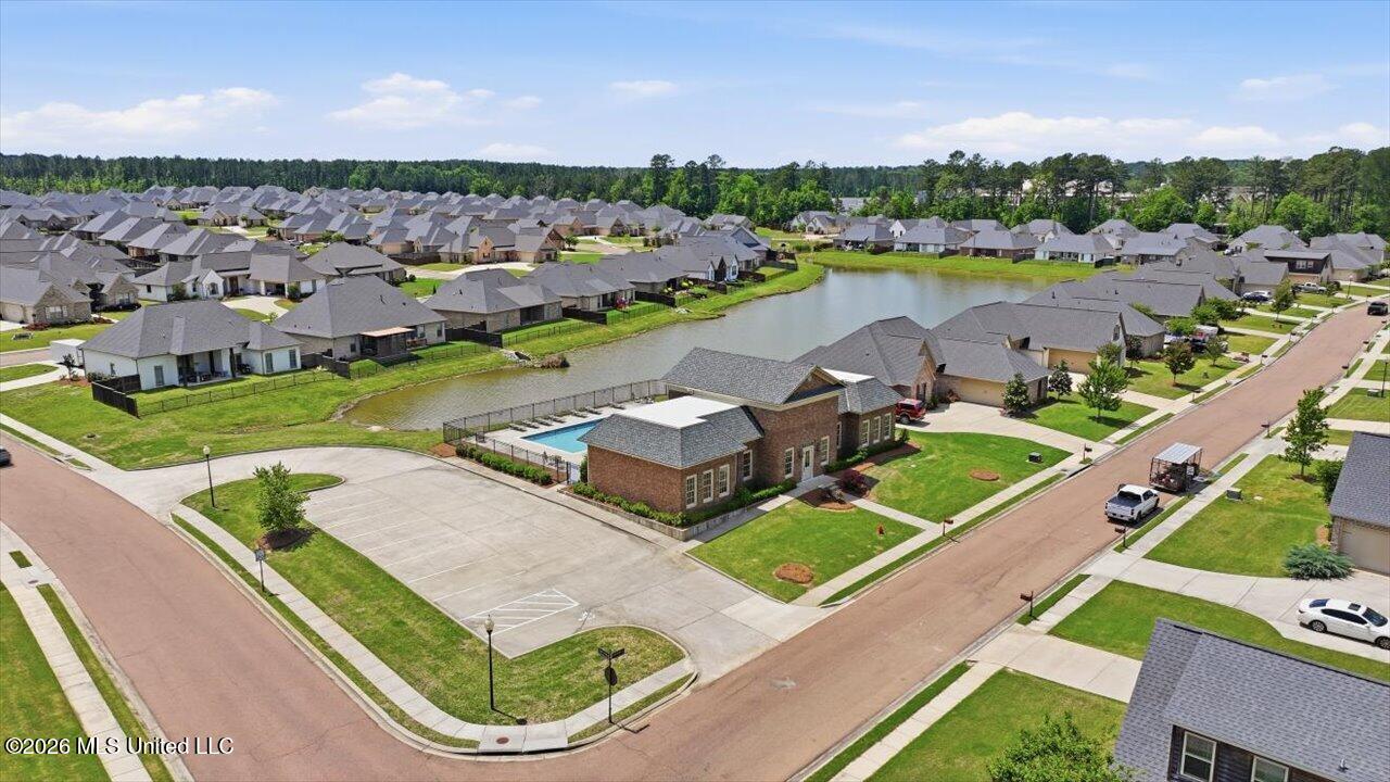 142 Palace Crossing Flowood, MS 39232 - Photo 37 of 51 02-Kensington _ Home Tours MS