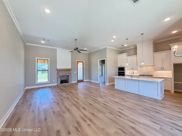 $427,900 | 142 Palace Crossing, Flowood, MS 39232