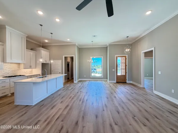 $427,900 | 142 Palace Crossing, Flowood, MS 39232