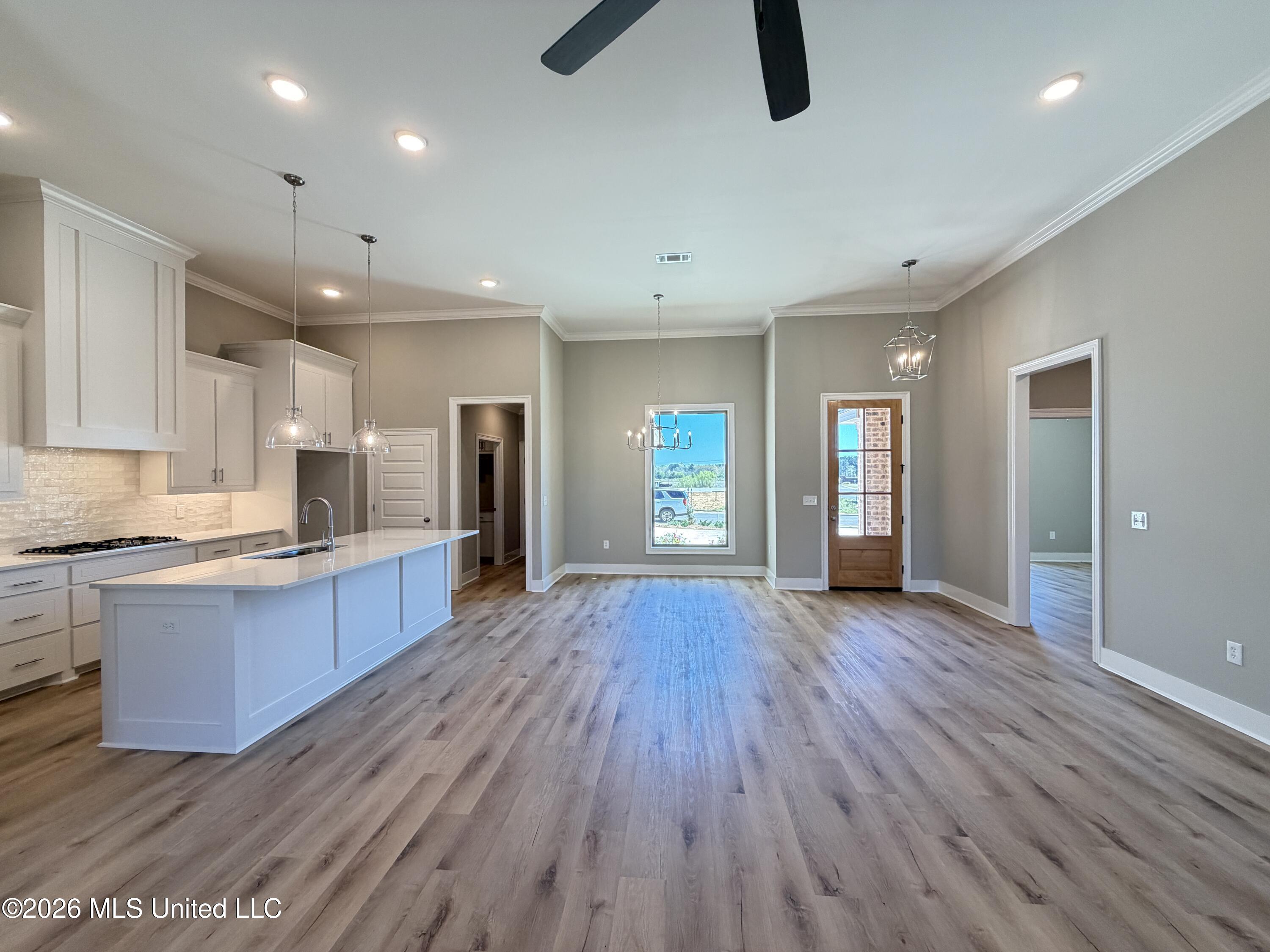 142 Palace Crossing Flowood, MS 39232 - Photo 7 of 35 Photo Mar 17 2026, 12 47 24 PM