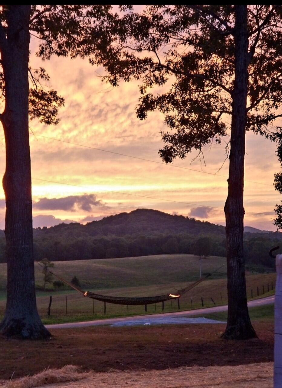 3435 Patterson Mill Road Bedford, VA 24523 - Photo 4 of 41 Mountain Sunset