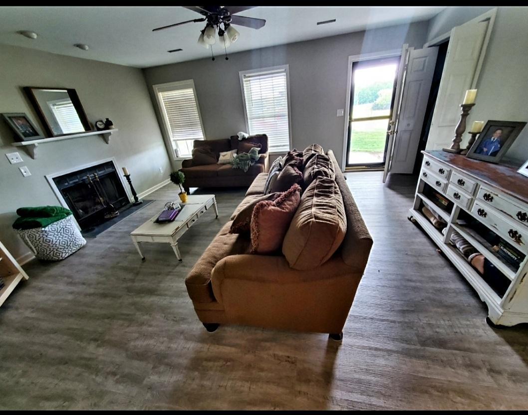 3435 Patterson Mill Road Bedford, VA 24523 - Photo 6 of 41 Living Room 2