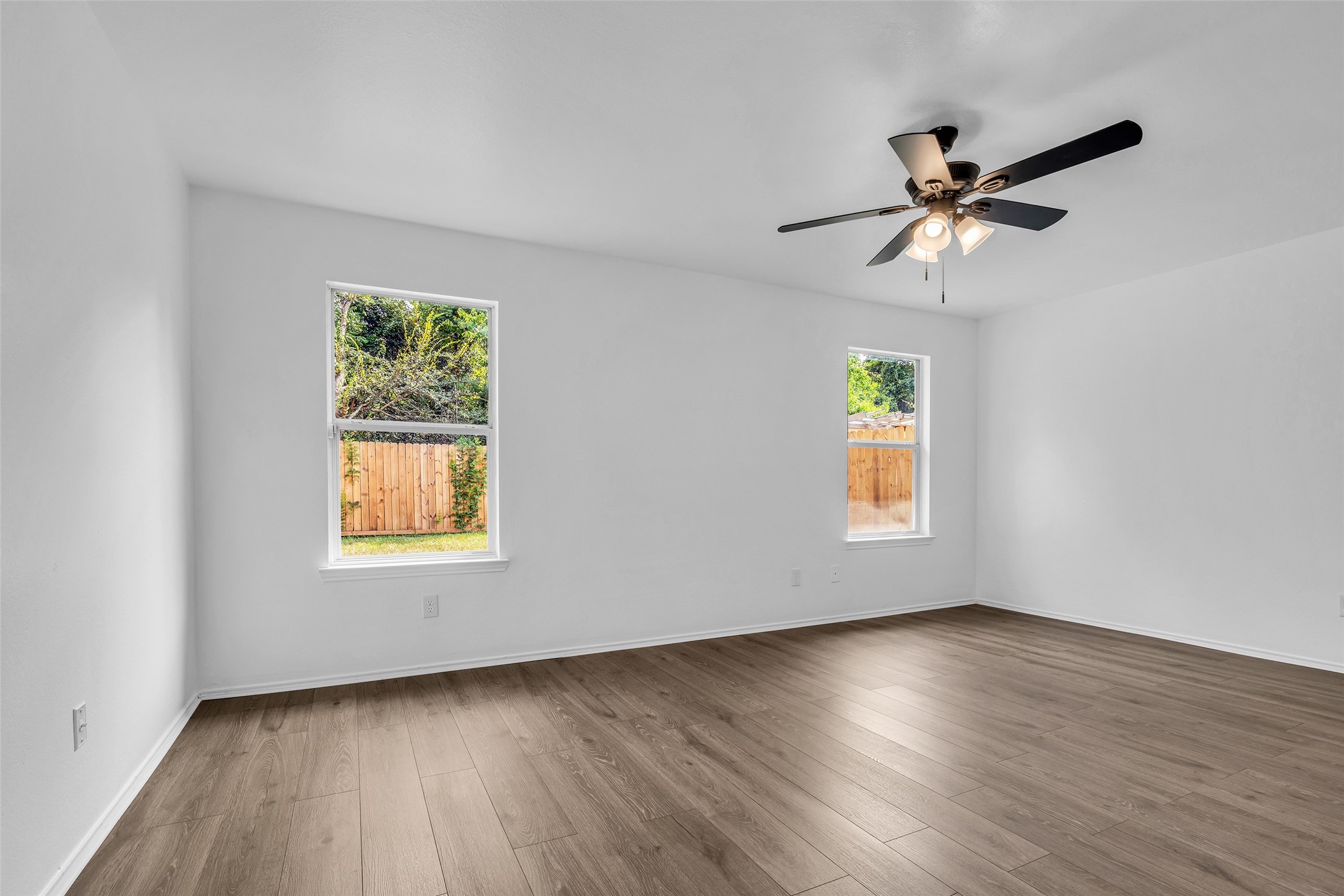 5239 Roth Forest Lane Spring, TX 77389 - Photo 7 of 13 Gallery Image 7