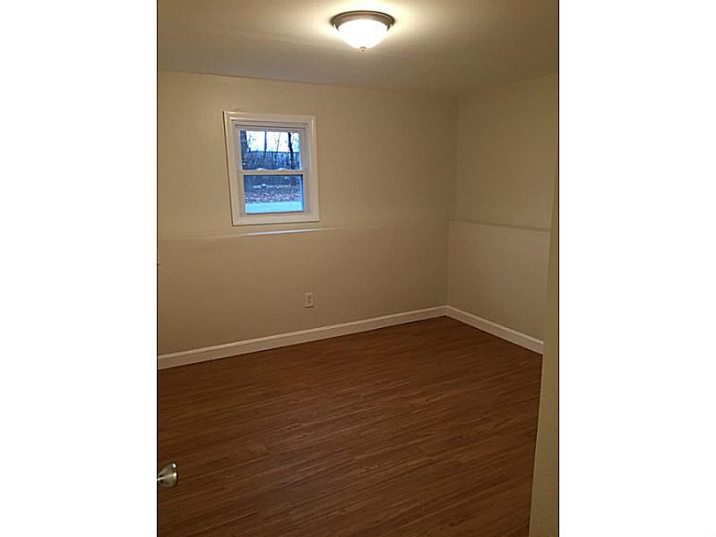 75 Irving Road Warwick, RI 02888 - Photo 11 of 19 Bedroom.