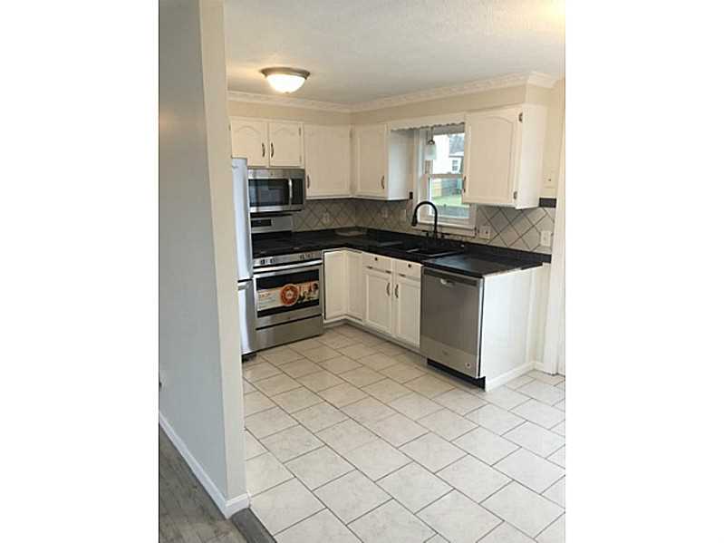 75 Irving Road Warwick, RI 02888 - Photo 3 of 19 Kitchen.