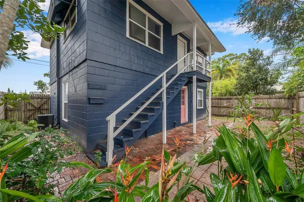 $3,100 | 3720 3rd Avenue North, Unit 1/2, St. Petersburg, FL 33713