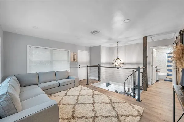 $3,100 | 3720 3rd Avenue North, Unit 1/2, St. Petersburg, FL 33713