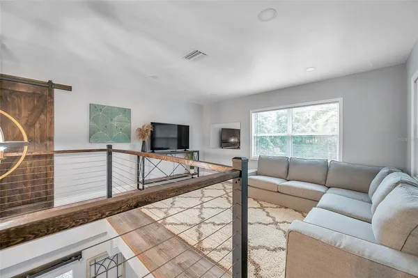 $3,100 | 3720 3rd Avenue North, Unit 1/2, St. Petersburg, FL 33713