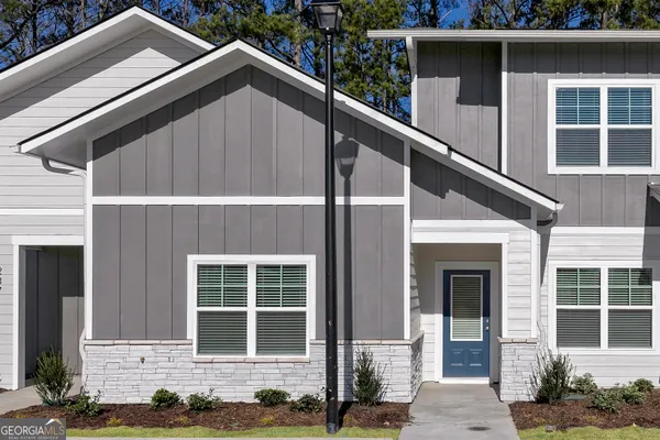 $233,900 | 239 Rooker Drive, LaGrange, GA 30241