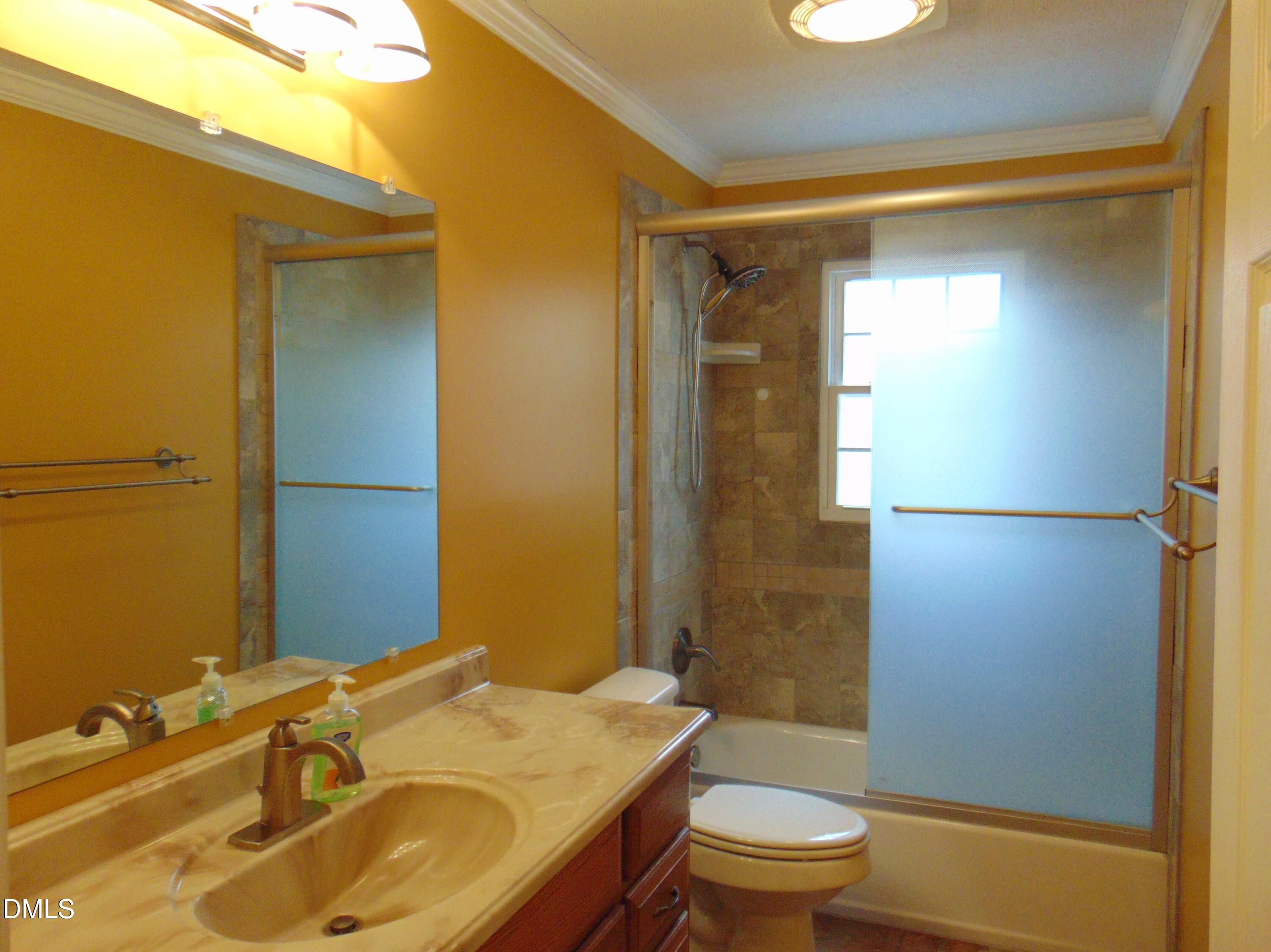 442 Gus Road Durham, NC 27703 - Photo 20 of 56 DSC04101