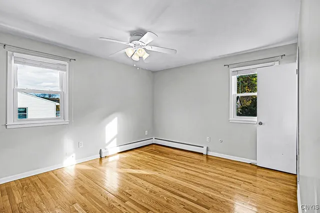 $379,900 | 2 Gateshead Road, New Hartford, NY 13413