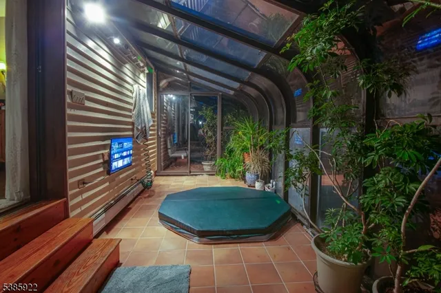 $879,000 | 18 Morse Avenue, Ramsey, NJ 07446