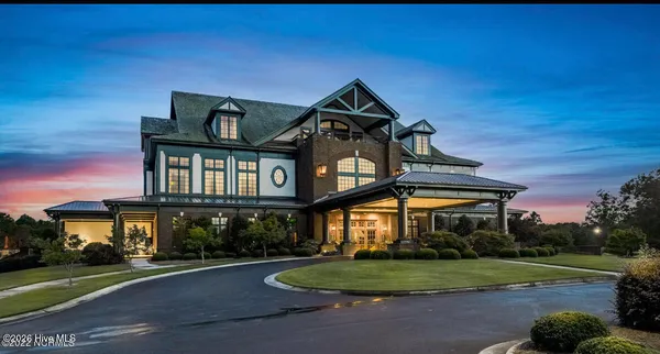 $399,999 | 138 Candlewood Drive, Wallace, NC 28466