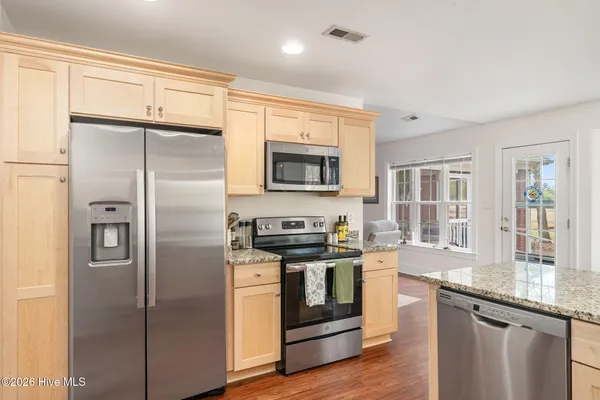 $399,999 | 138 Candlewood Drive, Wallace, NC 28466