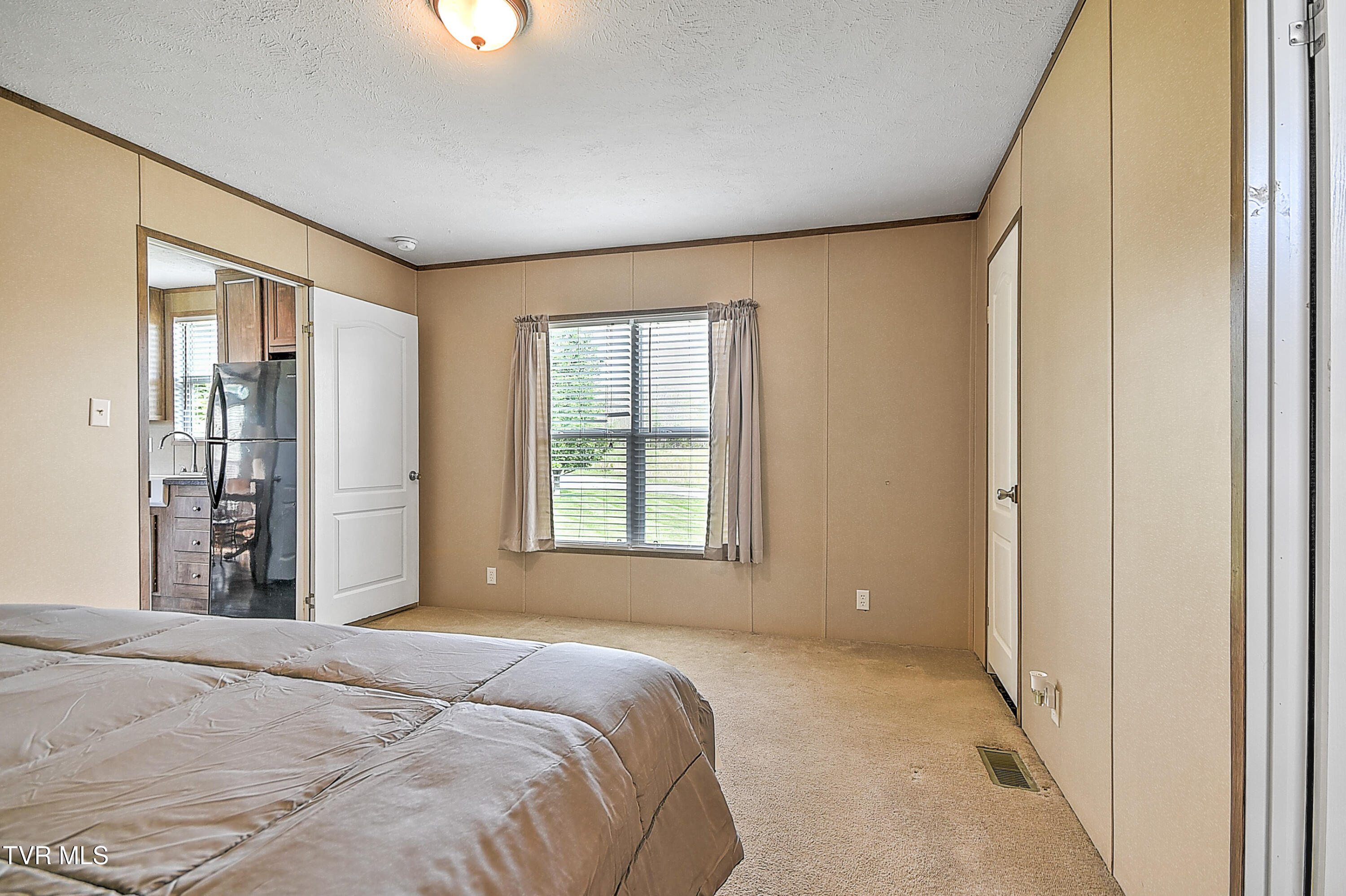 2975 North Wesley Chapel Road Greeneville, TN 37745 - Photo 13 of 39 13