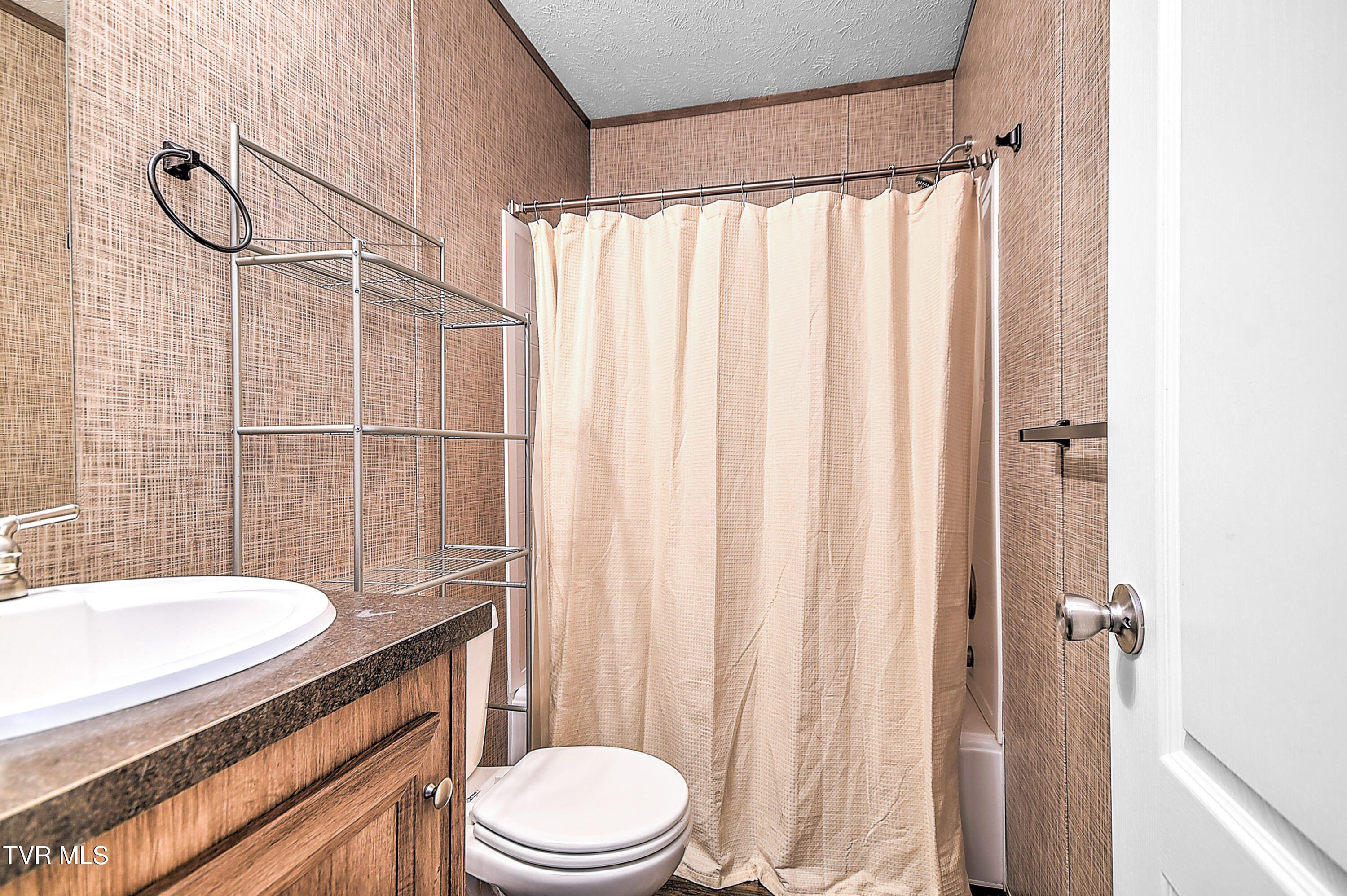 2975 North Wesley Chapel Road Greeneville, TN 37745 - Photo 18 of 39 18